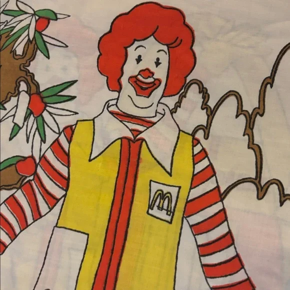 ❤️💛Rare 1976 McDonalds St. Mary’s Pillowcase - Picture 4 of 11